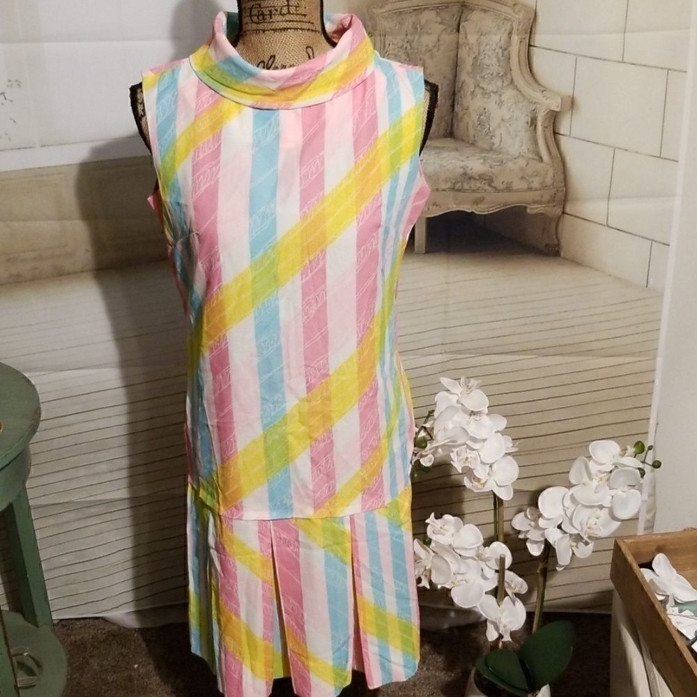 Westbury Fashions VTG Pastel Striped dress with kick pleats - Picture 3 of 8